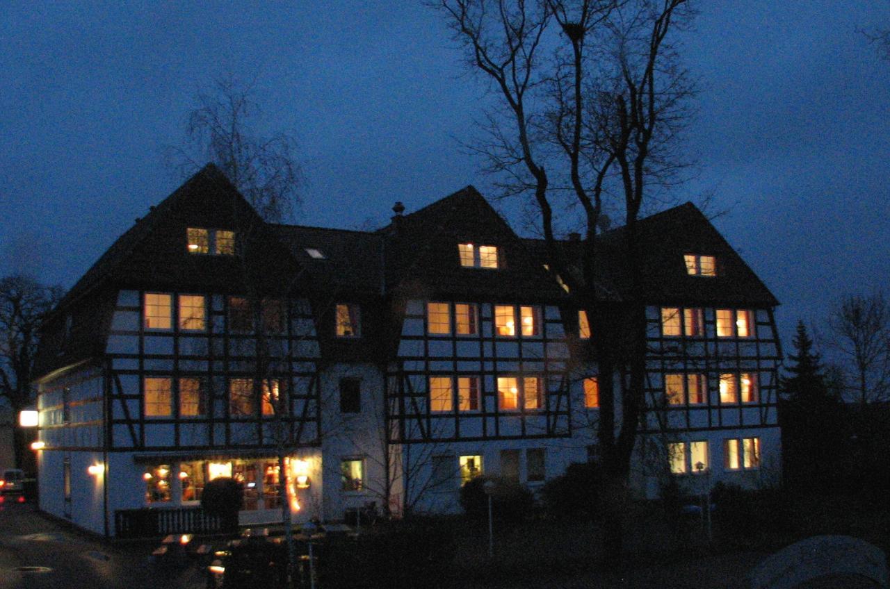Hotel Elbrivera Alt Prester Magdeburgo Esterno foto